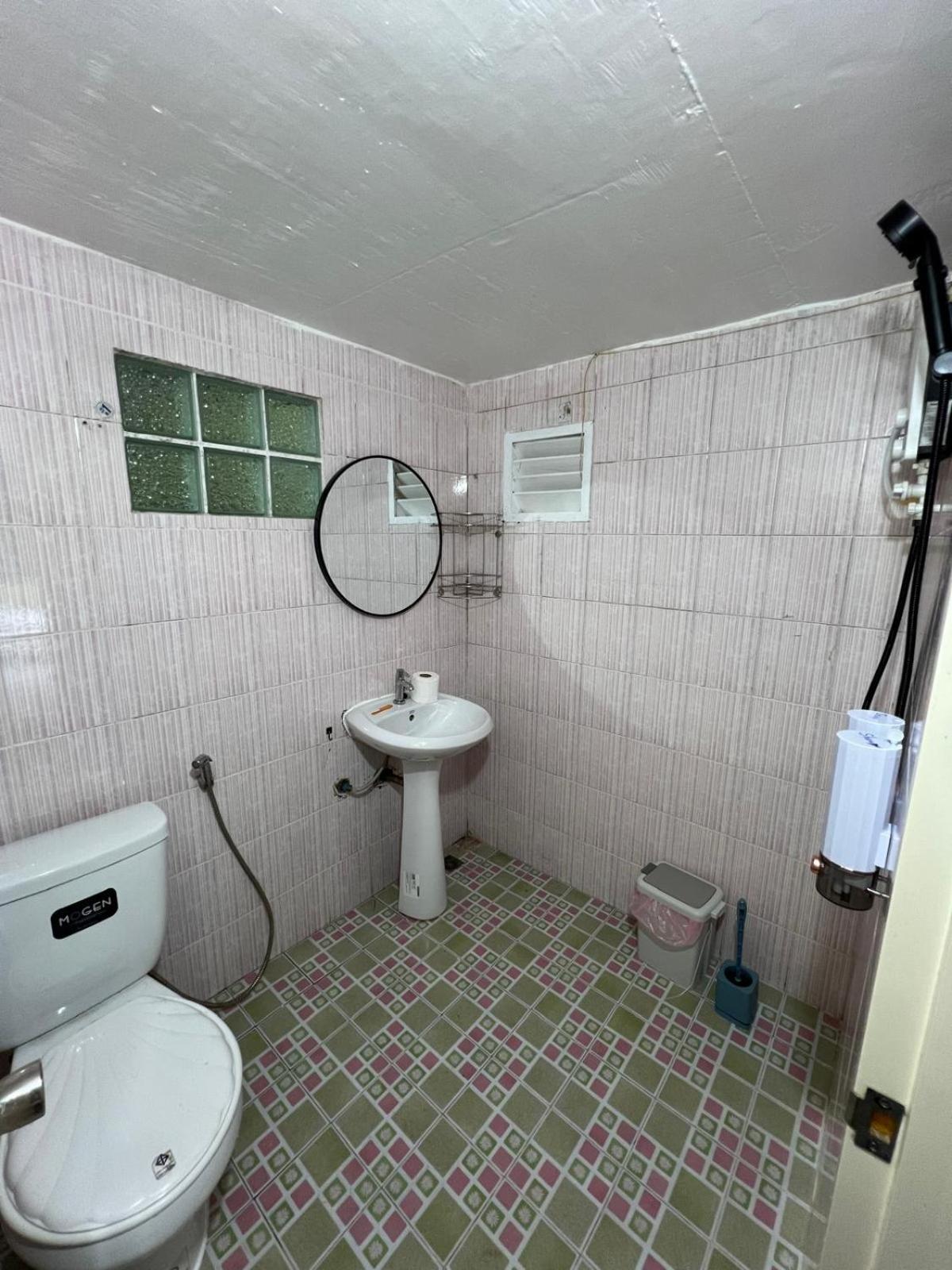 Отель Janzo House Ban Khlong Mat Экстерьер фото