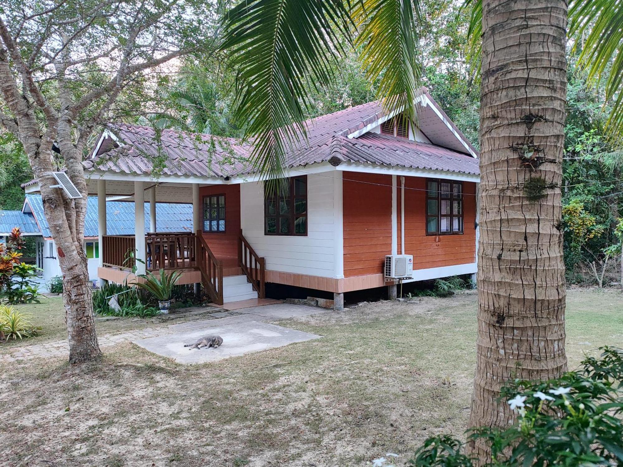 Отель Janzo House Ban Khlong Mat Экстерьер фото